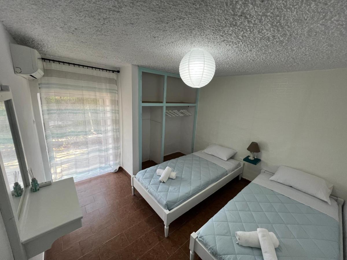 Ciel Apartment, 5 Minutes Walk From Ipsos Beach! Luaran gambar